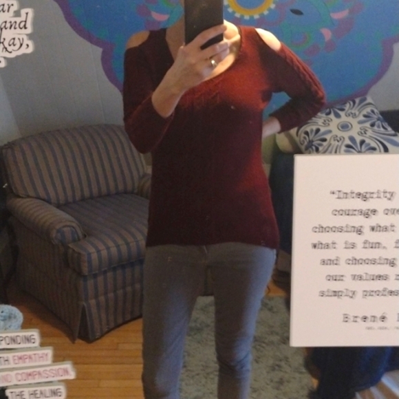 🔥Cold Shoulder Sweater Small - Picture 1 of 10